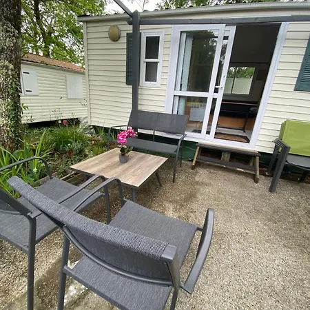 Mobile De Jennifer Camping *
